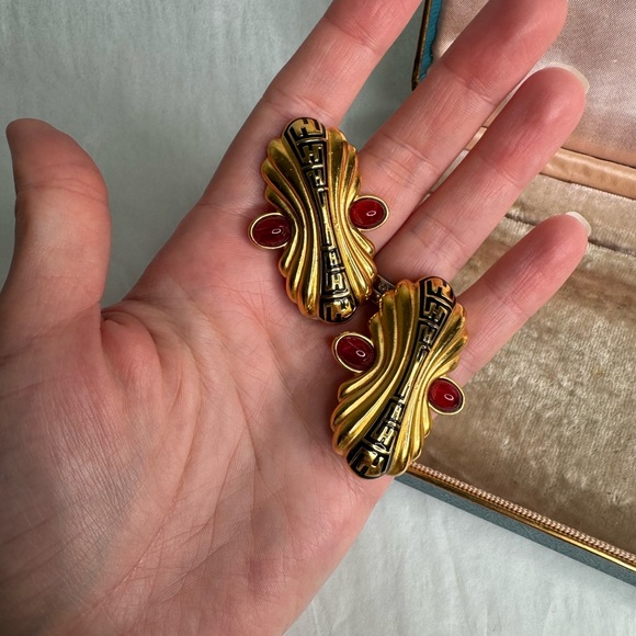 Fendi Gripoix Logo Earrings - Picture 3 of 7